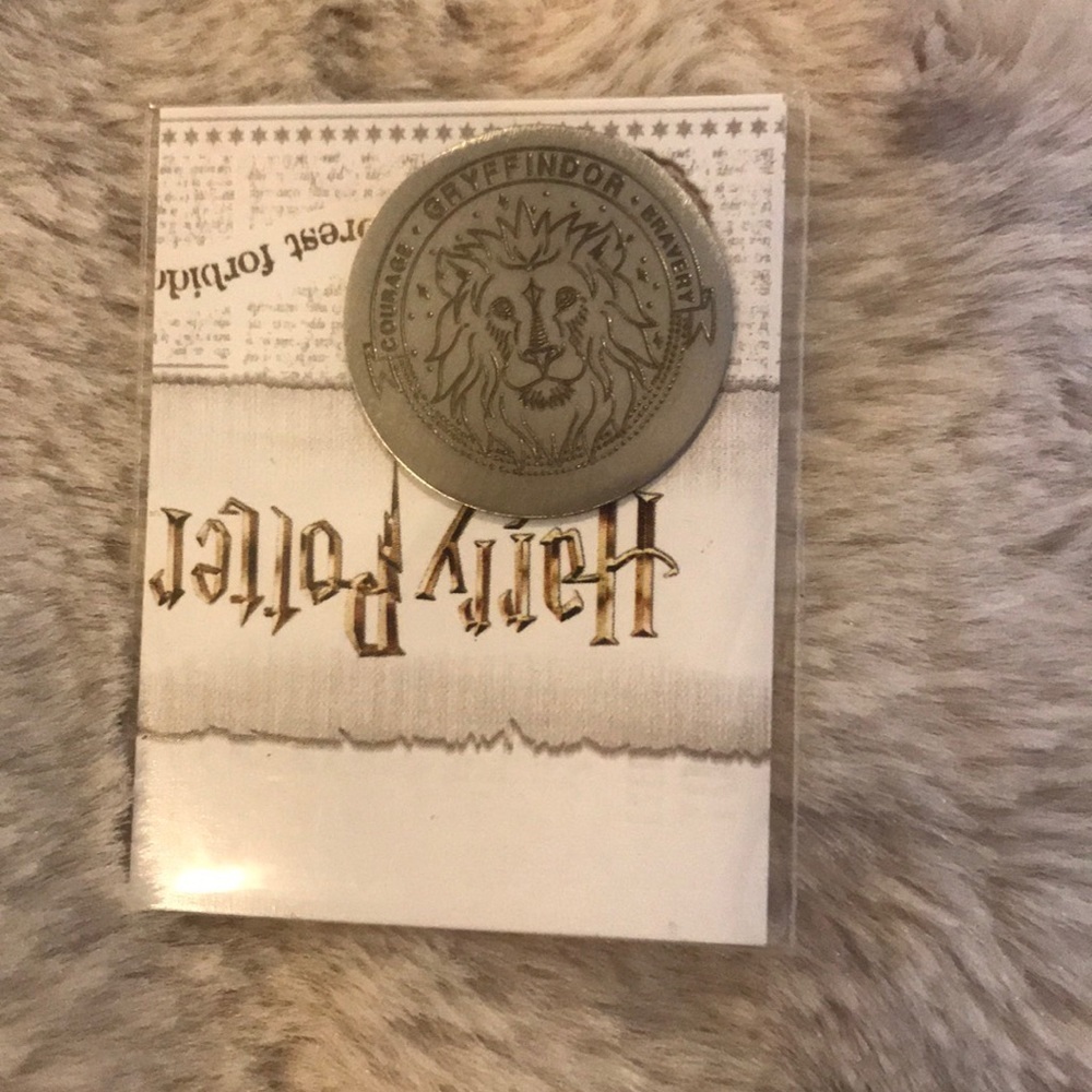 BRAND New Origami Owl Harry Potter plate